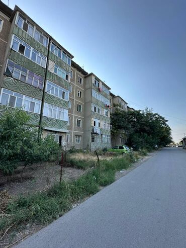 однокомнатная квартира на долгий срок: 2 бөлмө, 55 кв. м, 105-серия, 2 кабат