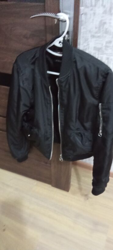 Pencəklər: Kurtka, Bomber, Payız, PULL&BEAR, S