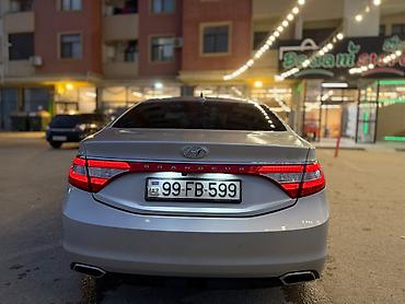 masin maqnitofon: Hyundai Grandeur: 2.2 l | 2014 il Sedan — 3