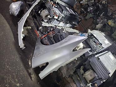 электрик фура: Переднее левое крыло для Toyota Prius (кузов 30/35), с заводской — 1
