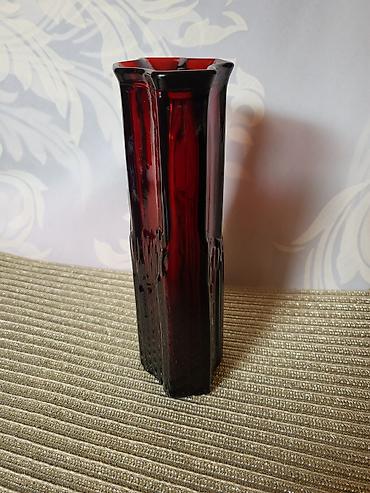 luster ikea: Vaza Avon,rubin boje iz 1970/80te.god. Avonova vaza rubin — 8