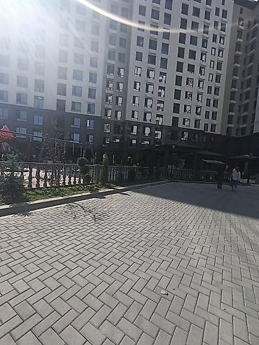 Продажа квартир: 2 комнаты, 84 м², ул. Ахунбаева / Бакаева Элитка, 6 этаж, ПСО (под самоотделку) — 1
