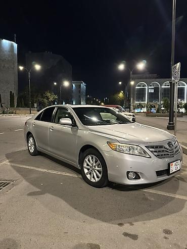 Toyota Camry: 2011 г., 2.5 л, Автомат, Бензин, Седан