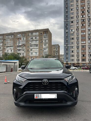 Toyota: Toyota RAV4: 2019 г., 2.5 л, Автомат, Бензин, Кроссовер