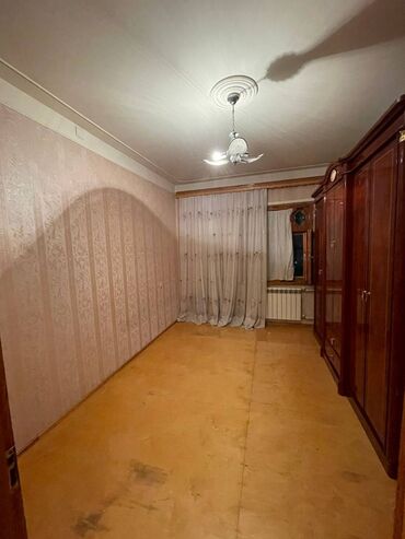 Uzunmüddətli kirayə mənzillər: Əhmədli metrosunun yaxınlığında ümumi sahəsi 65 kv,m olan,2 otaqlı — 1