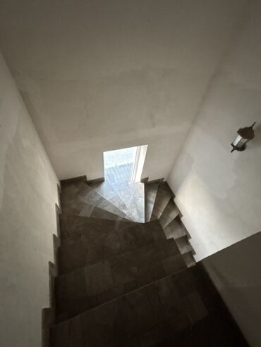 Həyət evləri və villaların satışı: 7 otaqlı, 340 kv. m, Kredit yoxdur, Yeni təmirli — 60