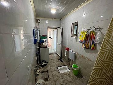 Продажа коттеджей и домов: Продаётся капитальный дом с большим крытым двором-навесом и гаражными — 20