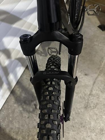 velosiped 3 teker: Təcili satılır! Rama full bike,cüt hassns,arxa tormoz MT200, rul və — 3