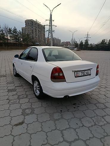 Daewoo: Daewoo Nubira: 2001 г., Бензин — 6
