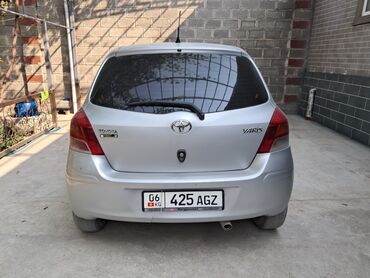 купить авто в рассрочку без первоначального взноса без банка: Toyota Yaris: 2009 г., 1.4 л, Механика, Бензин, Хетчбек