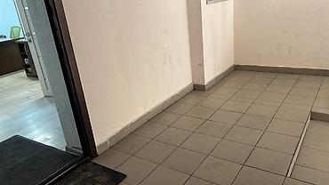 Коммерческая недвижимость: Сдаю Офис целиком: 96 м², В жилом комплексе, С ремонтом, Первая линия, С отдельным входом, С отдельным санузлом — 3