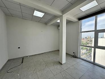 для руководителя: Аренда офисов, 190 м², В жилом комплексе, С видом на горы, С отдельной кухней, С отдельным сан узлом — 3