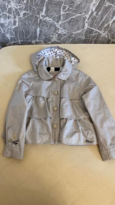 Plaşlar: Плащ-трснсформер Catimini производство Франция серого цвета с — 9