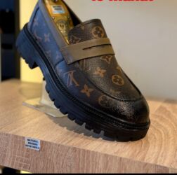 Ayaqqabılar: Deri ayaqqabiliarin onlayn satisi — 4