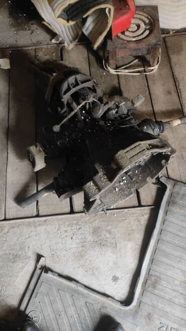 срочно продаю в связи с переездом: Коробка передач Механика Audi Б/у, Германия