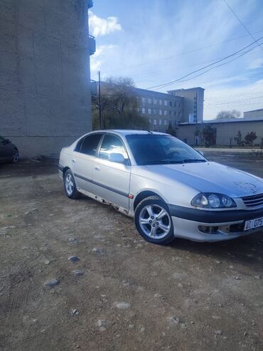 Toyota: Toyota Avensis: 1998 г., 1.6 л, Механика, Бензин, Седан