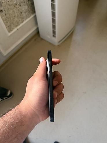 riffel tv pult: IPhone 15, Qara, Face ID — 5