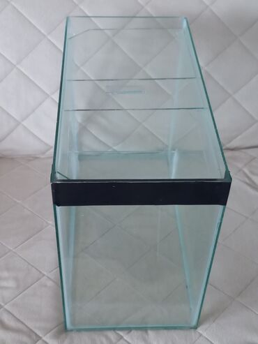 Akvariumi: AKVARIJUMI (tri komada) za ribice dimenzija: D-50cm Š-25cm V-40cm u — 4