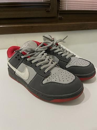 on cloud: Мужские кроссовки, 32, 33, Nike, Б/у, цвет - Серый — 1