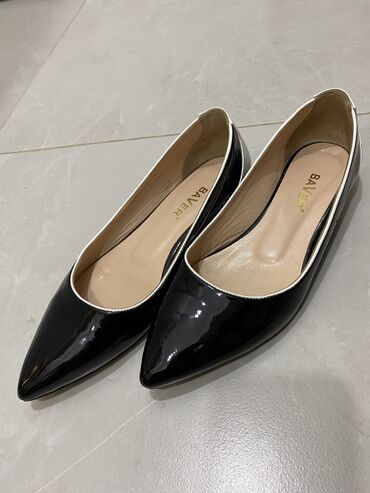 Другая женская обувь: Балетки Baver Italy Модель под Chanel Один выход Брала за 5500 Моя