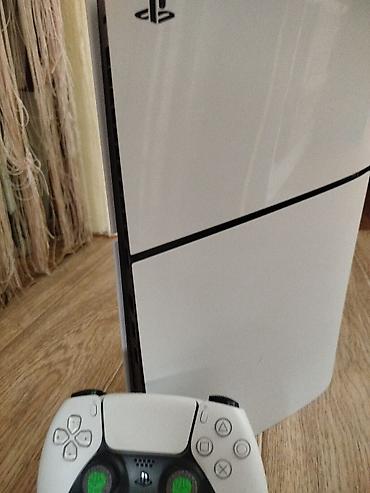 Техника жана электроника: Игровая приставка Sony PlayStation 5 с геймпадом DualSense. 🎮 Продаю — 2
