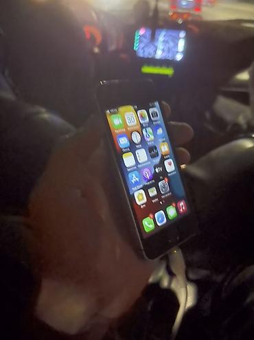 iphone 5se купить: IPhone SE, Б/у, 32 ГБ, Серебристый, Кабель, 65 % — 4