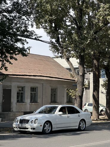 мерседес c500: Mercedes-Benz E 320: 2001 г., 3.2 л, Автомат, Бензин, Седан