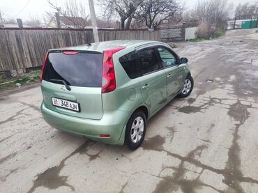 авто в рассрочку от хозяина бу: Toyota ist: 2004 г., 1.5 л, Вариатор, Бензин