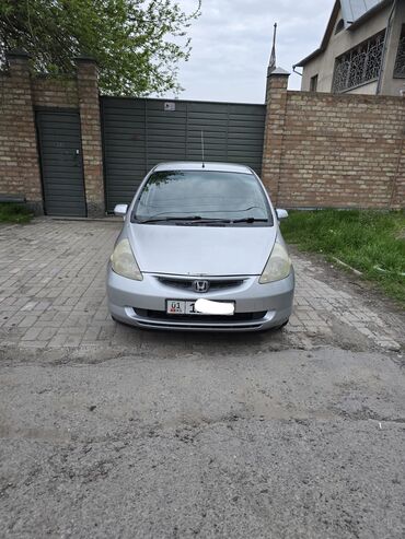 Honda Fit: 2003 г., 1.3 л, Автомат, Бензин, Хэтчбэк