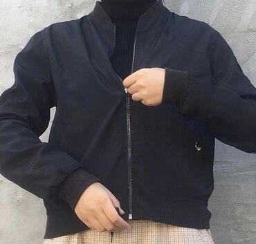 Личные вещи: Куртка, M (EU 38), цвет - Черный