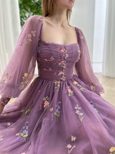 Pencəklər: Məhsul: Zərif bənövşəyi tül don - Rəng: Dərin lavanda/bənövşəyi -