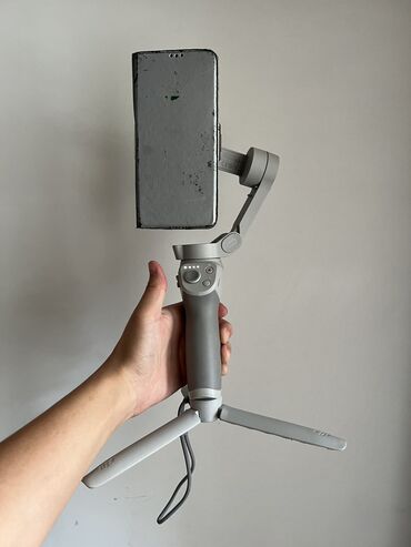 мониторы для авто: Продаю стабилизатор DJI OM4 для смартфона Состояние отличное