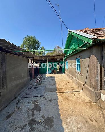 чоктал комната: 🏠Продается дом в с. Ак Суу Верхняя зона 🟡Саманный дом 🟡Участок: 6.2 — 2
