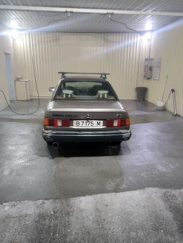 Ford: Ford Sierra: 1989 г., 2 л, Механика, Бензин, Седан — 7