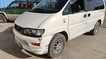 Mitsubishi: Mitsubishi Delica: 1999 г., 2.4 л, Автомат, Бензин, Минивэн — 9