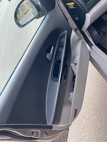 Kia: Kia cee’d hatchback Xüsusiyyətlər: - Kuzov: 5 qapılı hatchback - — 7