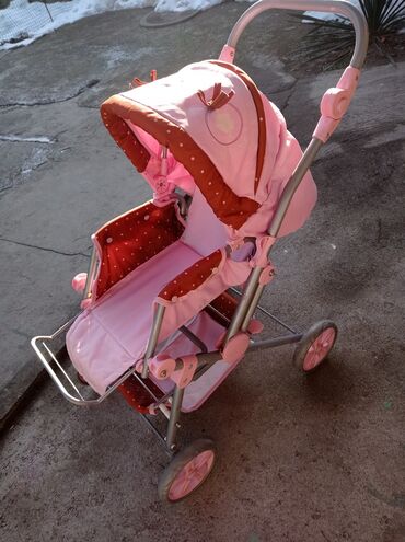 детский коляска игрушка: Продаю коляску для кукол, качество супер. ручки регулируются, всё
