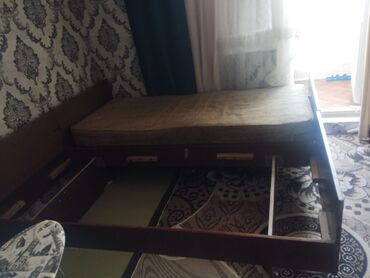 ешик темир: Односпальные кровати 2 шт и двери б/у дёшево