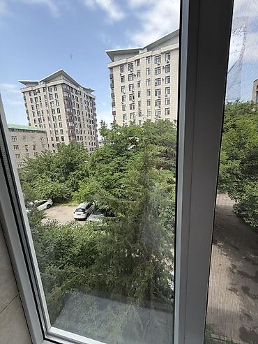 Продажа квартир: 3 комнаты, 80 м², Аламедин-1 мкр Индивидуалка, 3 этаж, Дизайнерский ремонт — 4