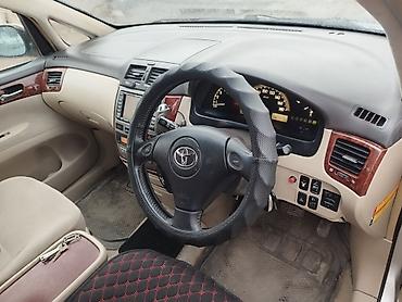 Toyota: Toyota Ipsum: 2002 г., 2.4 л, Автомат, Бензин, Универсал — 9