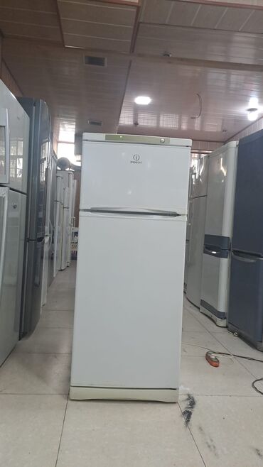 Мясорубки: Б/у 2 двери Холодильник Продажа