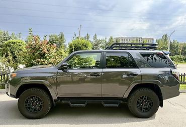 off roud: Toyota 4Runner: 2020 г., 4 л, Автомат, Бензин, Внедорожник — 8