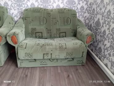 буу мебел: Диван-кровать, цвет - Зеленый, Б/у