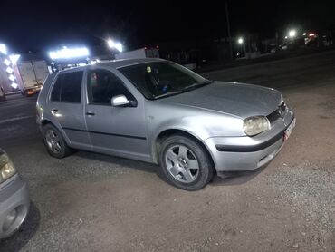 Volkswagen: Volkswagen Golf: 2001 г., 1.6 л, Механика, Бензин, Седан