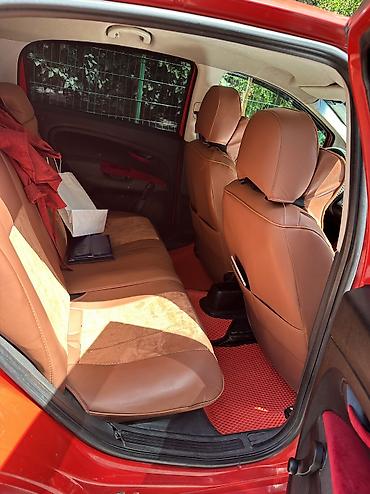 grande: Fiat Grande Punto: 2007 г., 1.5 л, Автомат, Бензин, Хэтчбэк — 5