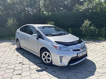 byd e1: Toyota Prius: 2013 г., 1.8 л, Вариатор, Гибрид, Универсал — 1
