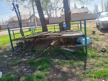 кровать из метала: Тапчан сатылат 3ко 2 бышык оор салмак абалы жакшы без жыгач