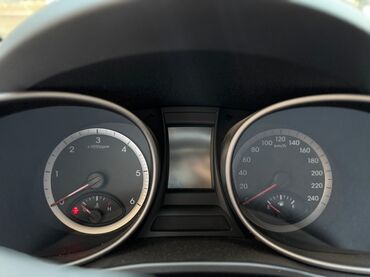 Hyundai: Hyundai Santa Fe: 2 l | 2014 il Ofrouder/SUV — 13