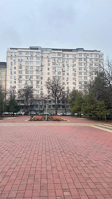 бабек: Продаётся просторная 5-комнатная студия в центре города — Исанова / — 7