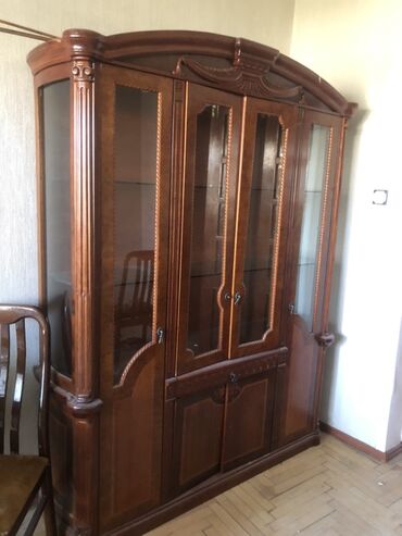 купим вашу мебель бу: İşlənmiş, Açılan, 4 qapılı Düz dolab, Servant